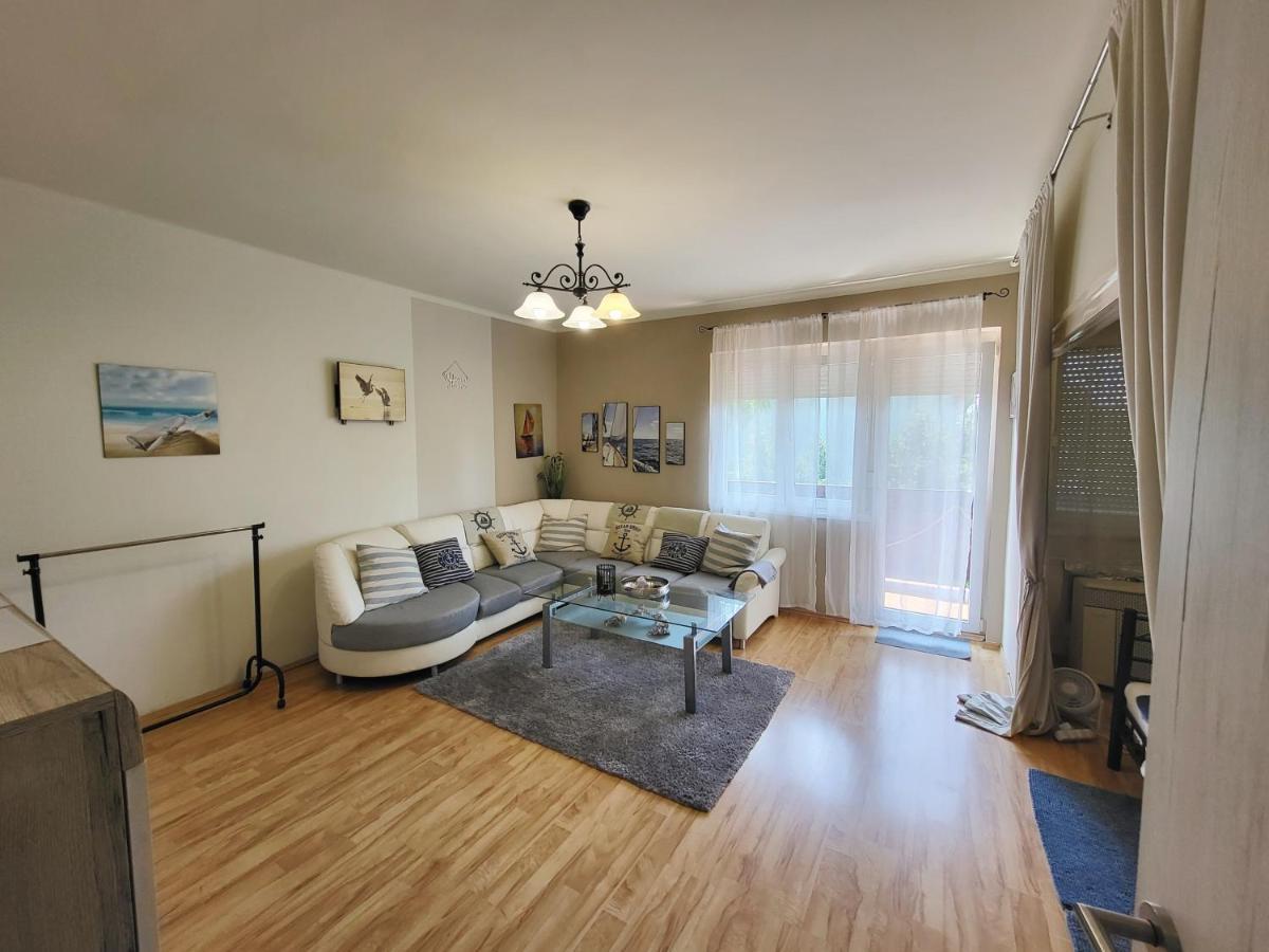 Апартаменты Apartman Balaton Кестхей Экстерьер фото